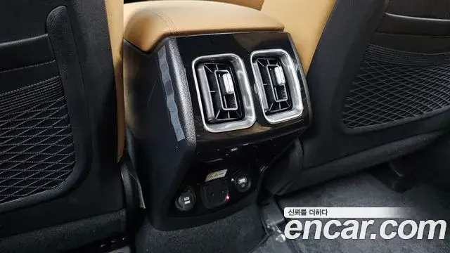 Kia Sorento 2022 — Şəkil 17/35