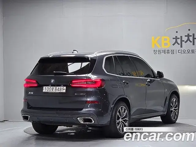 BMW X5 2020 — Фото 2/20