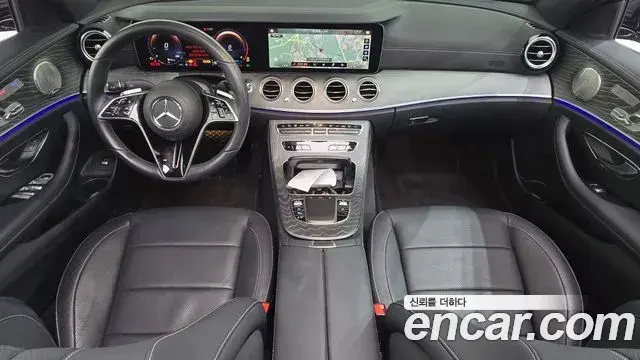 Mercedes-Benz E-Class 2022 — Фото 7/20