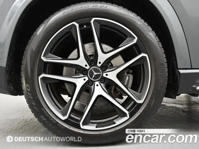 Mercedes-Benz GLE-Class 2022 — Фото 4/20