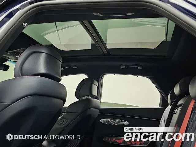 Genesis GV70 2023 — Photo 17/20