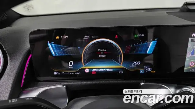 Mercedes-Benz GLB-Class 2022 — ფოტო 8/20