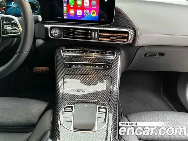 Mercedes-Benz EQC 2020 — Photo 5/20