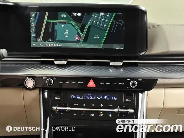 Kia Carnival 2023 — Фото 14/20