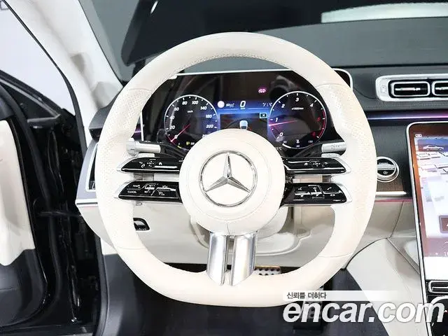 Mercedes-Benz S-Class 2022 — ფოტო 7/20