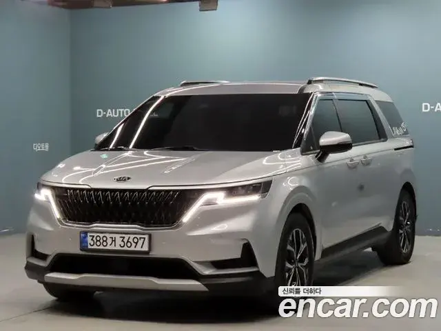 Kia Carnival 2021 — Photo 10/20