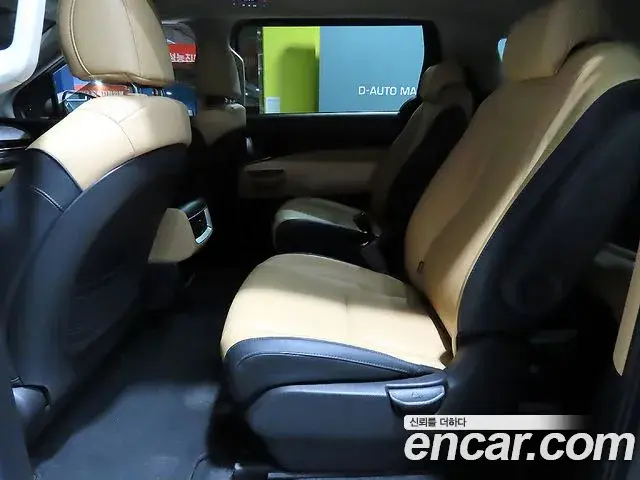 Kia Carnival 2021 — Photo 6/20