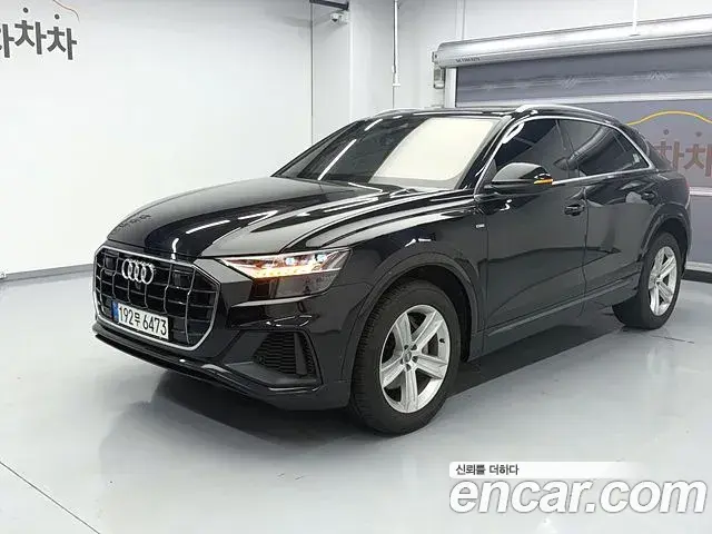 Audi Q7 2020 — Фото 2/20
