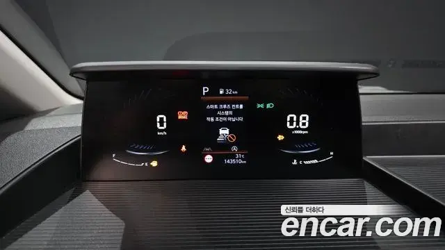 Hyundai Staria 2023 — Фото 8/20