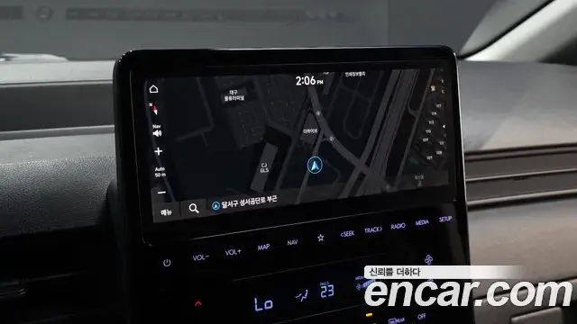 Hyundai Staria 2023 — Фото 13/20