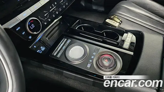 Genesis Electrified G80 2020 — Фото 9/20
