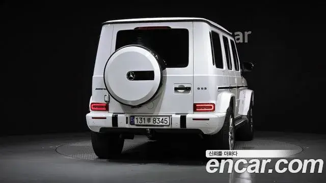 Mercedes-Benz G-Class 2021 — Фото 4/20