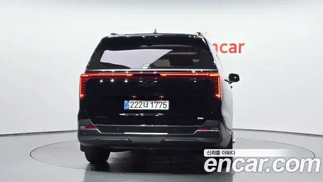 Kia Carnival 2025 — Photo 14/32