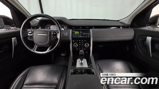 Land Rover Discovery Sport 2020 — Фото 7/20