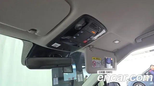 Kia Carnival 2024 — Photo 12/33