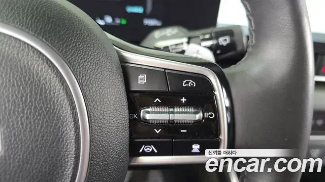 Kia Carnival 2024 — Photo 26/33