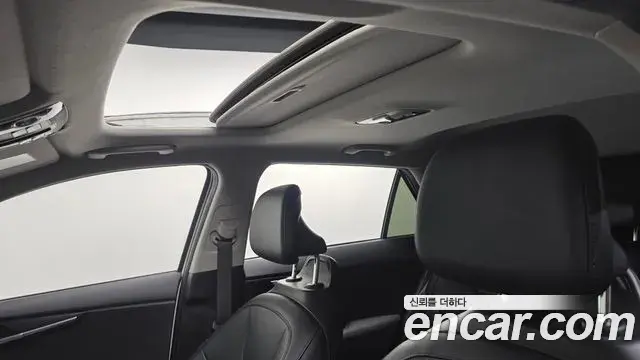 Kia Niro 2022 — Фото 14/20