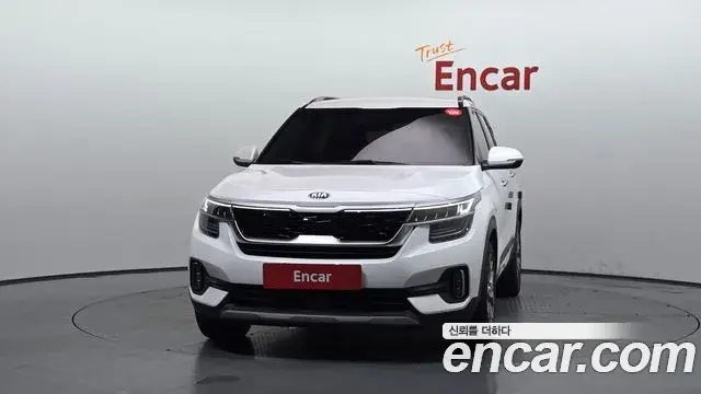 Kia Seltos 2020 — Фото 3/20