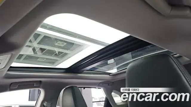 Lexus RX450h 2019 — Photo 20/32