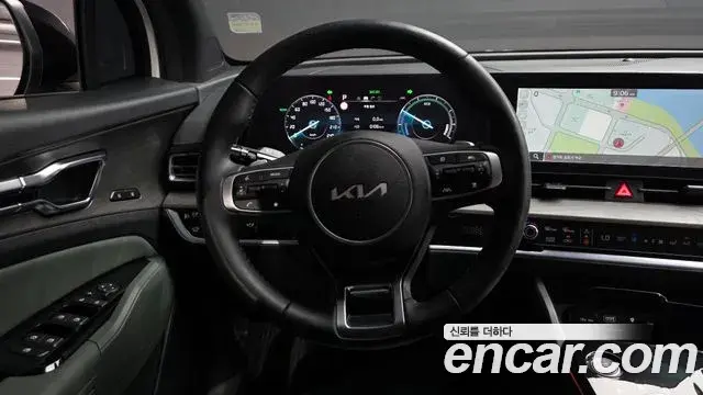 Kia Sportage 2024 — Фото 13/20
