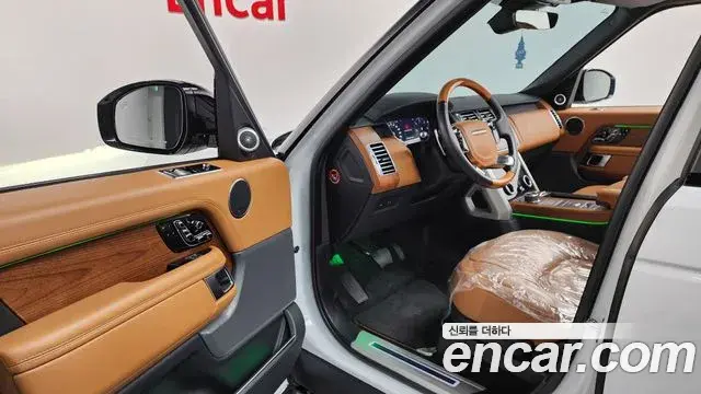 Land Rover Range Rover 2020 — Şəkil 32/40