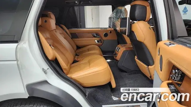 Land Rover Range Rover 2020 — Şəkil 22/40