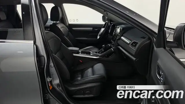 Renault Samsung QM6 2022 — ფოტო 11/33
