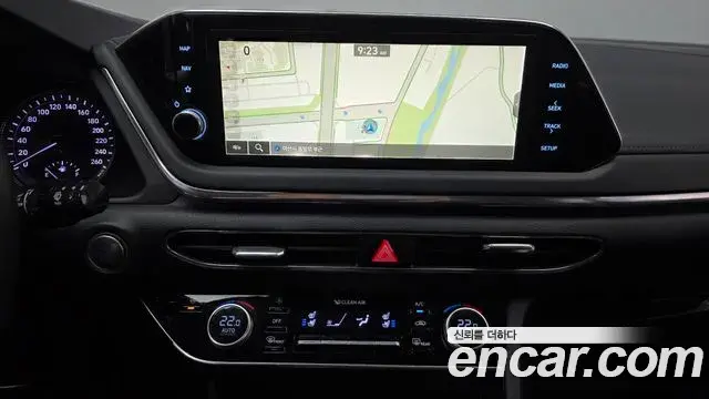 Hyundai Sonata 2021 — Фото 16/20