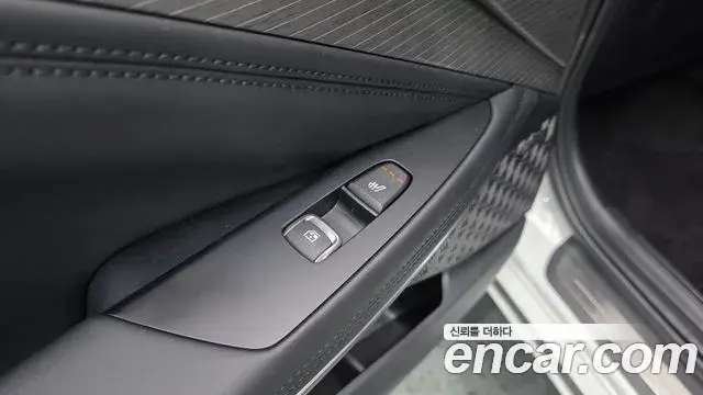 Kia K8 2025 — ფოტო 33/39