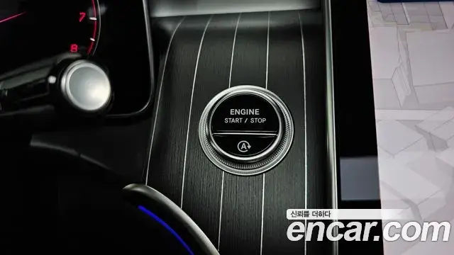 Mercedes-Benz GLC-Class 2026 — Photo 23/34