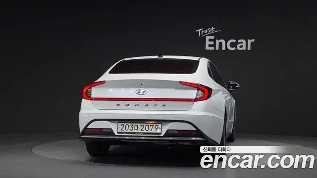 Hyundai Sonata 2019 — Photo 4/20