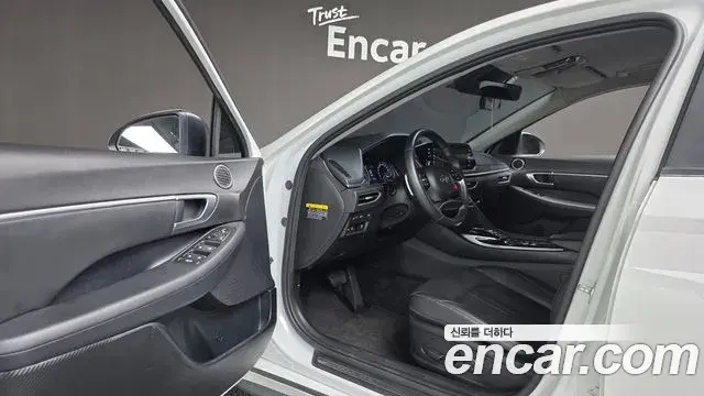 Hyundai Sonata 2019 — Photo 10/20