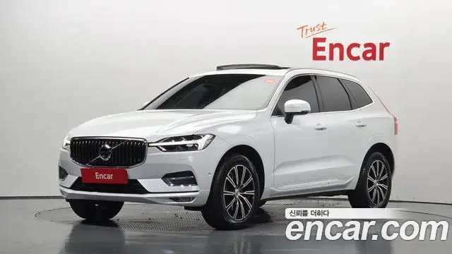 Volvo XC60 2019 — Photo 20/33