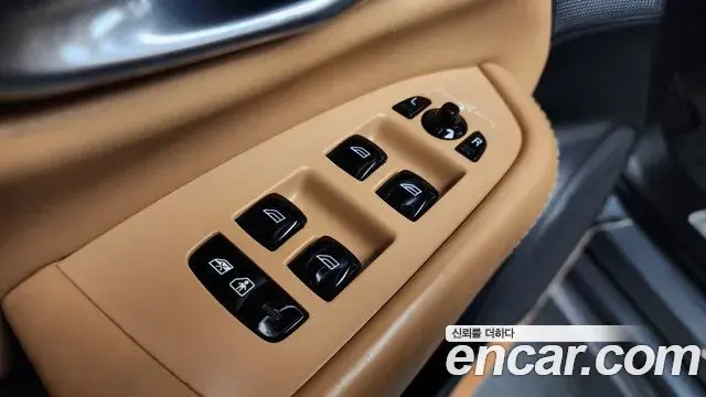 Volvo XC90 2019 — ფოტო 35/35