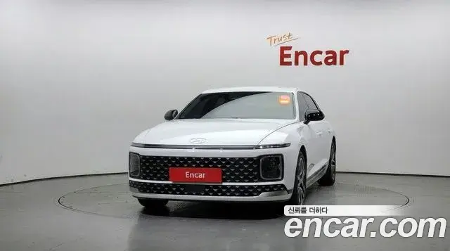 Hyundai Grandeur 2023 — Photo 3/20