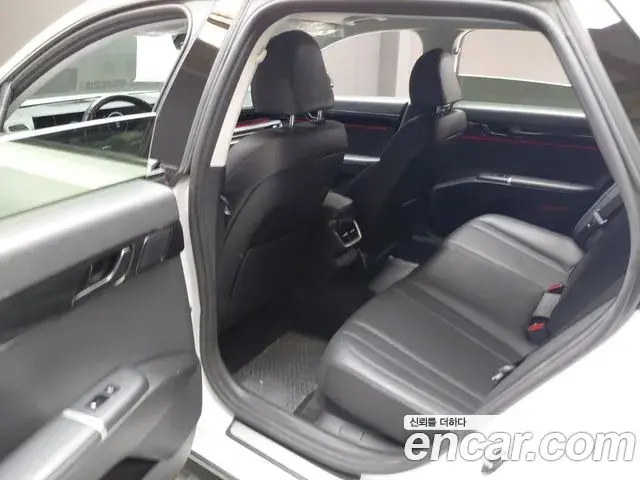 Hyundai Grandeur 2023 — Photo 12/20