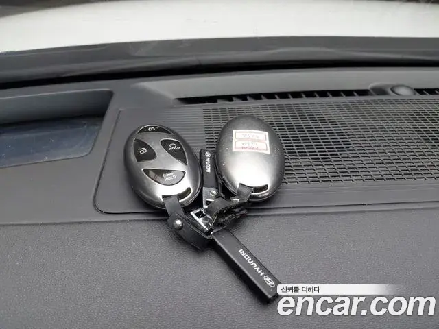 Hyundai Grandeur 2023 — Photo 17/20