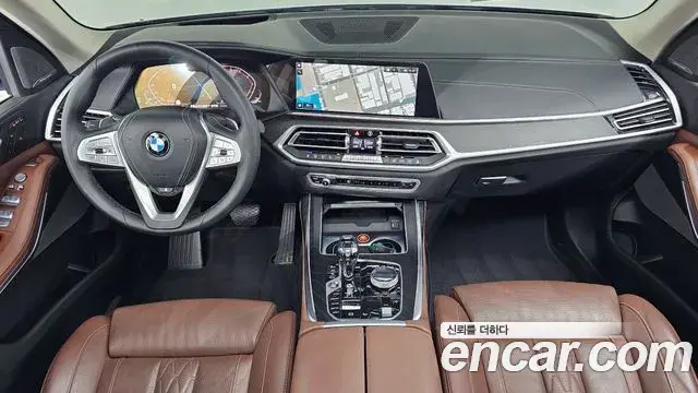 BMW X7 2022 — Фото 7/20
