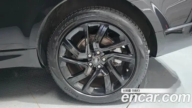 Land Rover Range Rover Sport 2021 — ფოტო 17/34
