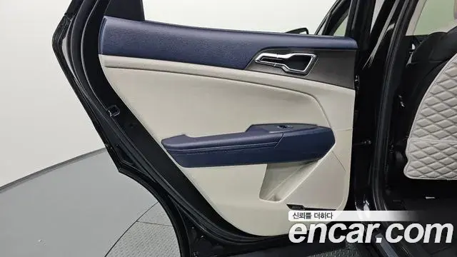 Kia Sportage 2025 — Şəkil 26/33