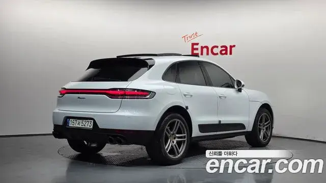 Porsche Macan 2021 — Фото 2/20