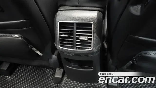 Kia Sportage 2025 — Şəkil 27/37
