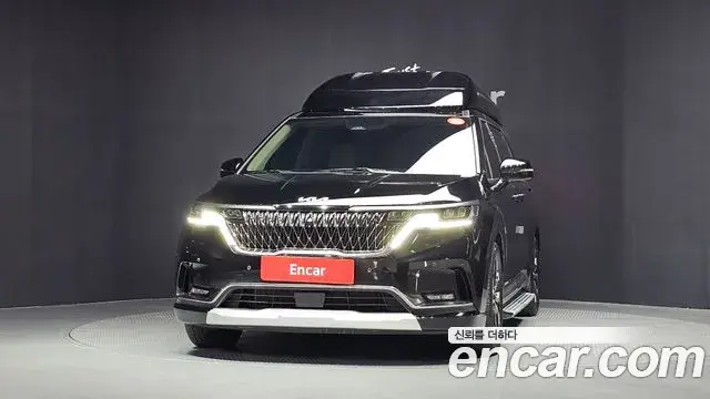 Kia Carnival 2023 — Фото 3/20