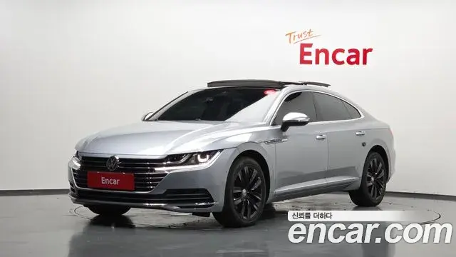 Volkswagen Arteon 2019 — Şəkil 18/20