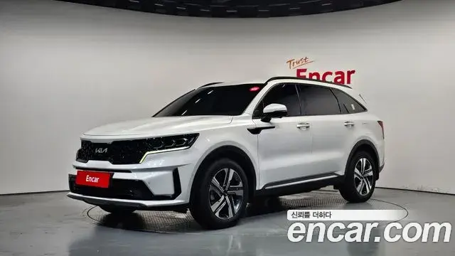 Kia Sorento 2023 — Фото 1/20
