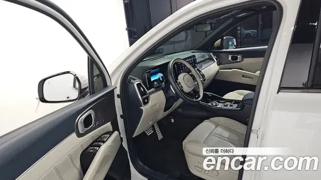 Kia Sorento 2023 — Фото 10/20