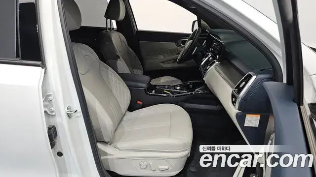 Kia Sorento 2023 — Şəkil 27/38