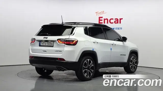 Jeep Compass 2022 — Фото 2/20
