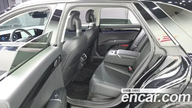 Hyundai Grandeur 2023 — Фото 11/20