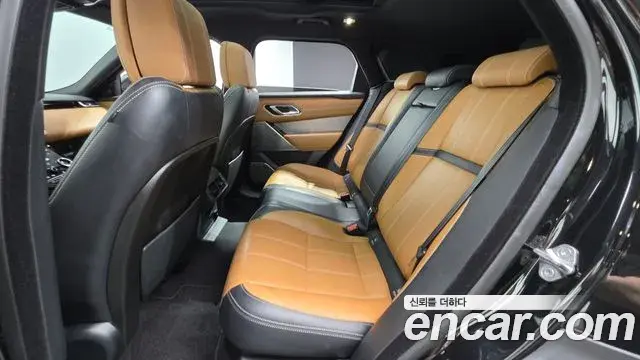 Land Rover Range Rover Velar 2018 — Photo 24/33